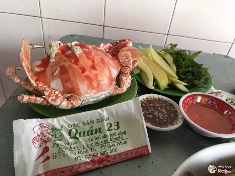 Ăn chấm với muối xanh đặc trưng thôi "ngon rụng rời". Ảnh: Sưu Tầm